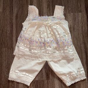 VINTAGE  lace shorts and tank set